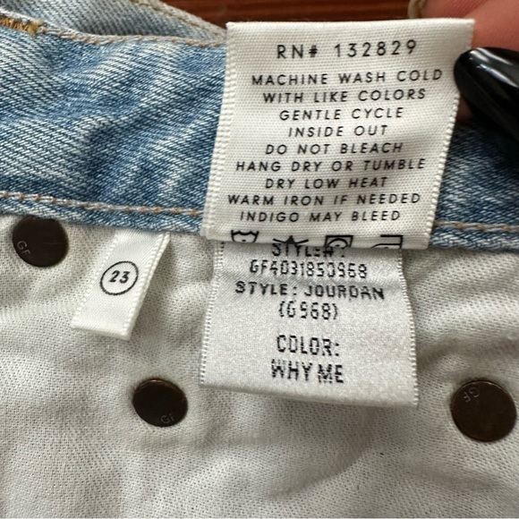 NWT GRLFRND Jourdan jean shorts in Why Me 23 - Picture 8 of 8
